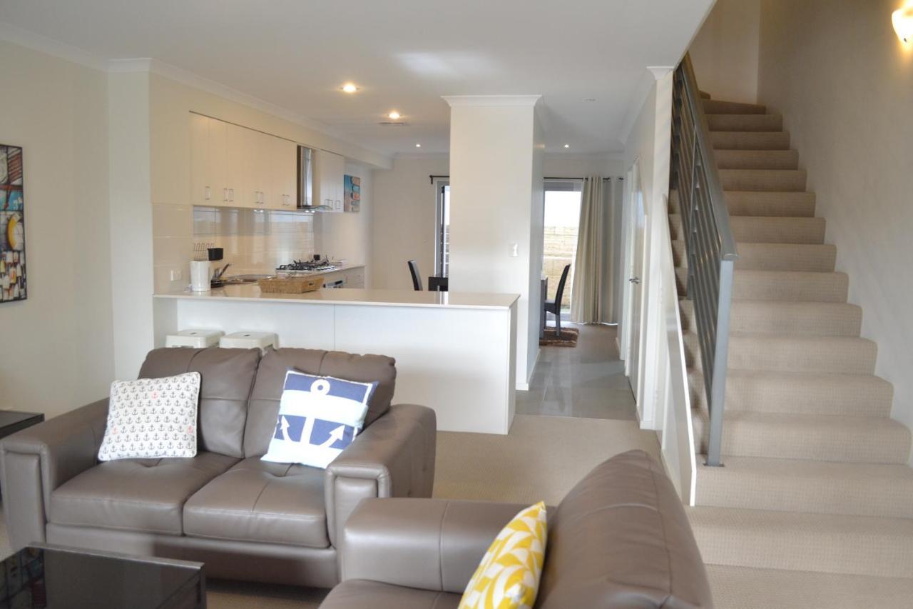 North Coogee Beach House Fremantle Exterior photo